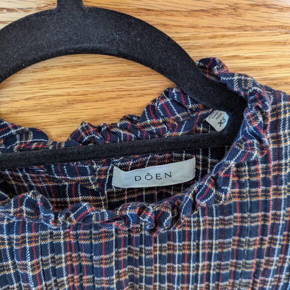 Doen Plaid Blouse in Navy and Red - Picture 3 of 11